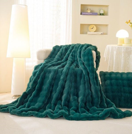 Луксозно пухкаво одеяло, двоен размер с код A-03