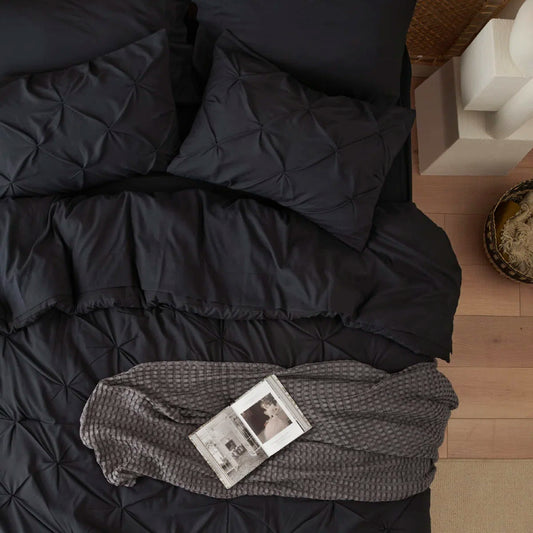 Топ модел едноцветен двоен спален комплект от 100% памук в 6 части с код NH6131