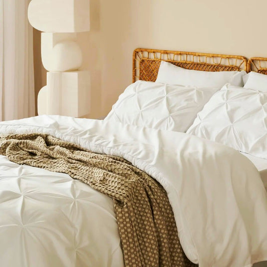 Топ модел едноцветен двоен спален комплект от 100% памук в 6 части с код NH6077